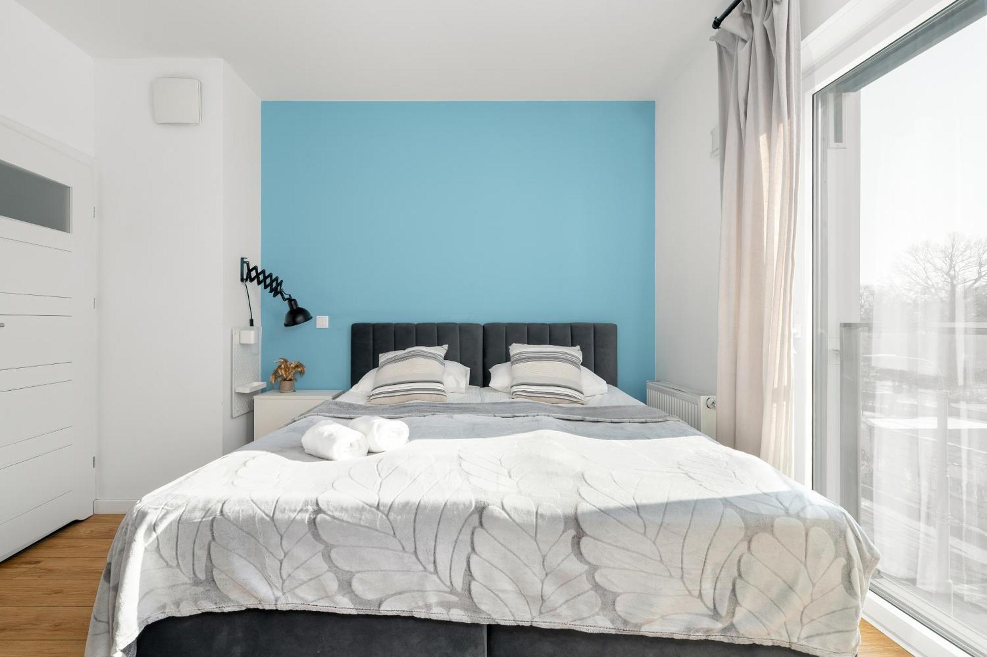 Klimatyczne I Nowoczesne Studio Very Berry W Poznaniu By Noclegi Renters Esterno foto