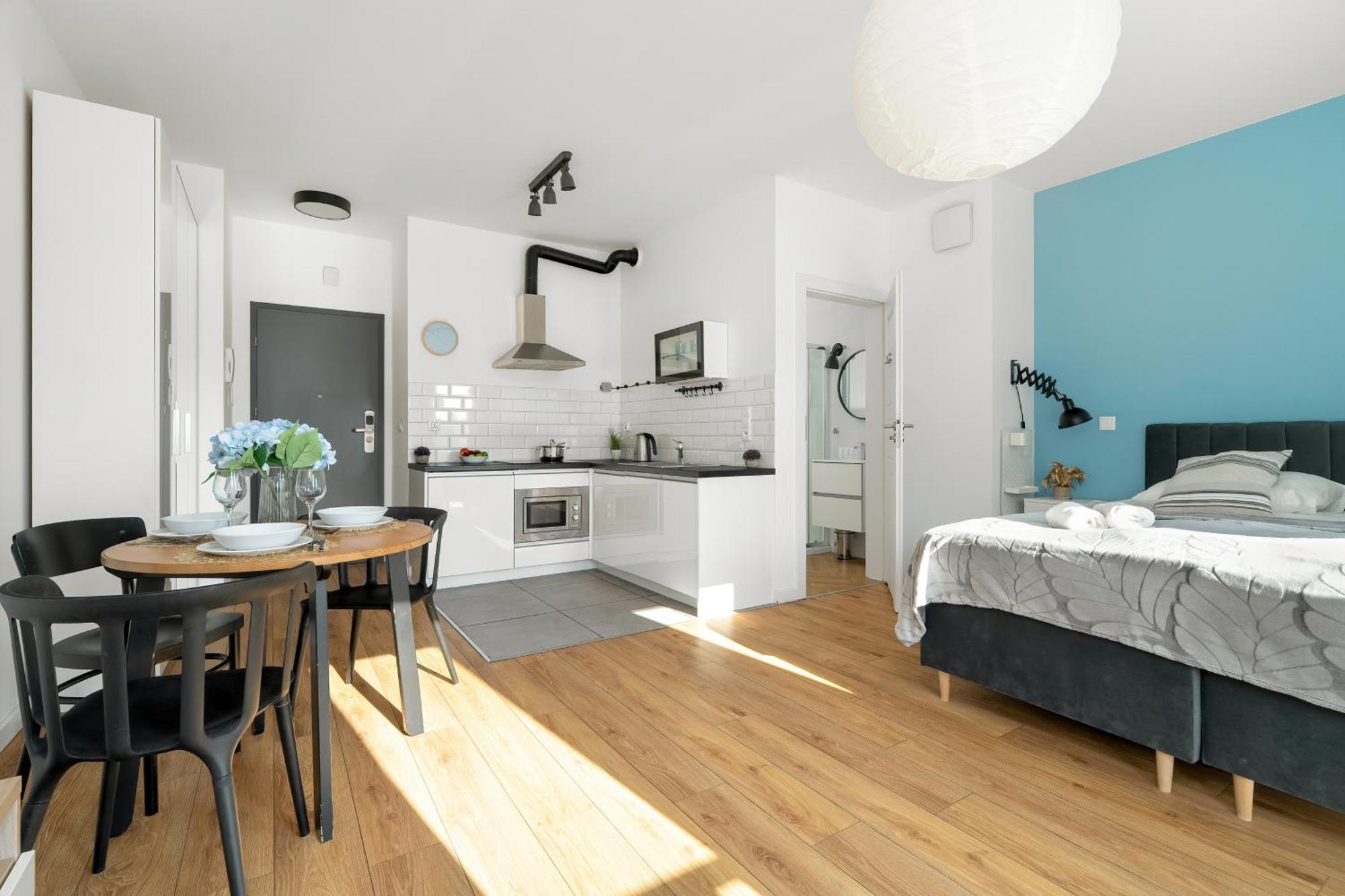 Klimatyczne I Nowoczesne Studio Very Berry W Poznaniu By Noclegi Renters Esterno foto