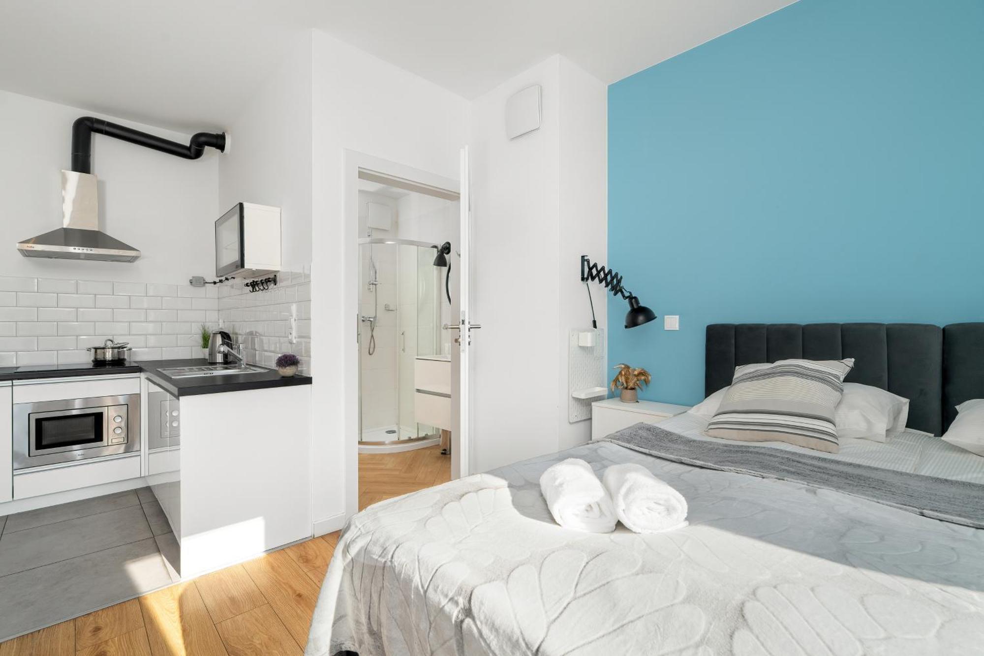 Klimatyczne I Nowoczesne Studio Very Berry W Poznaniu By Noclegi Renters Esterno foto